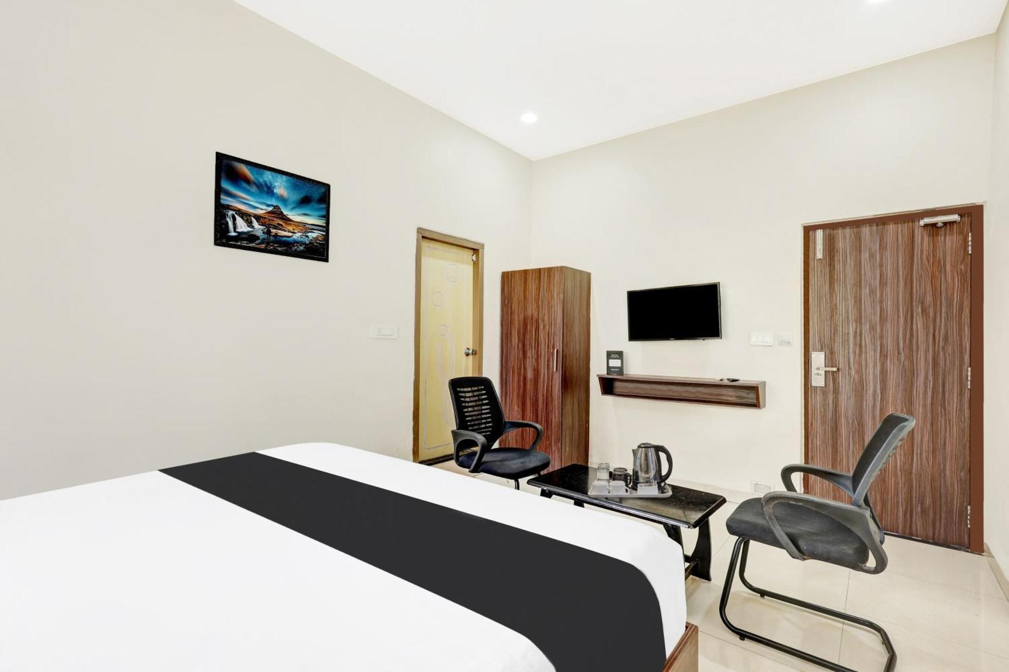 Super Collection O Dabagardens Near Beach Road Visakhapatnam Exterior foto