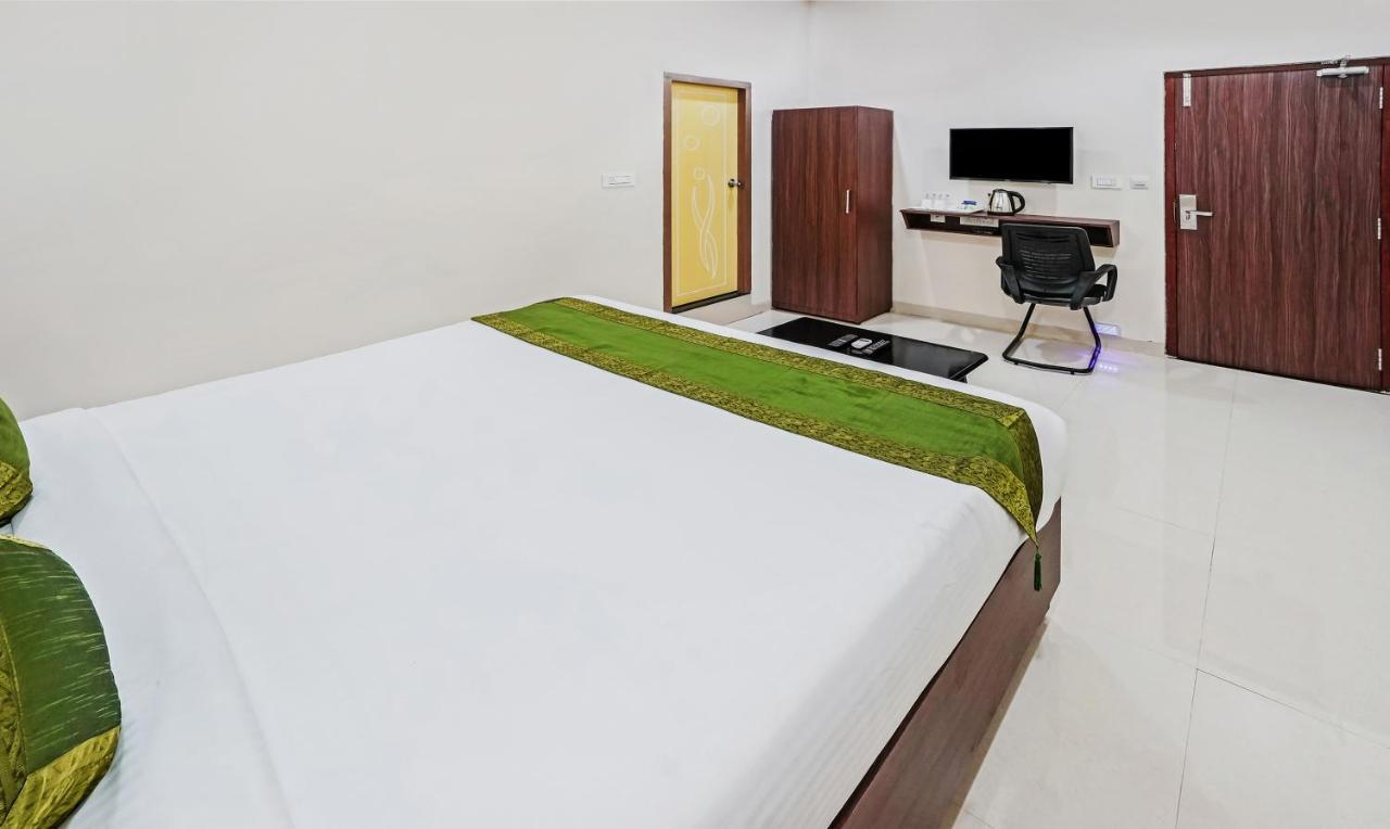Super Collection O Dabagardens Near Beach Road Visakhapatnam Exterior foto